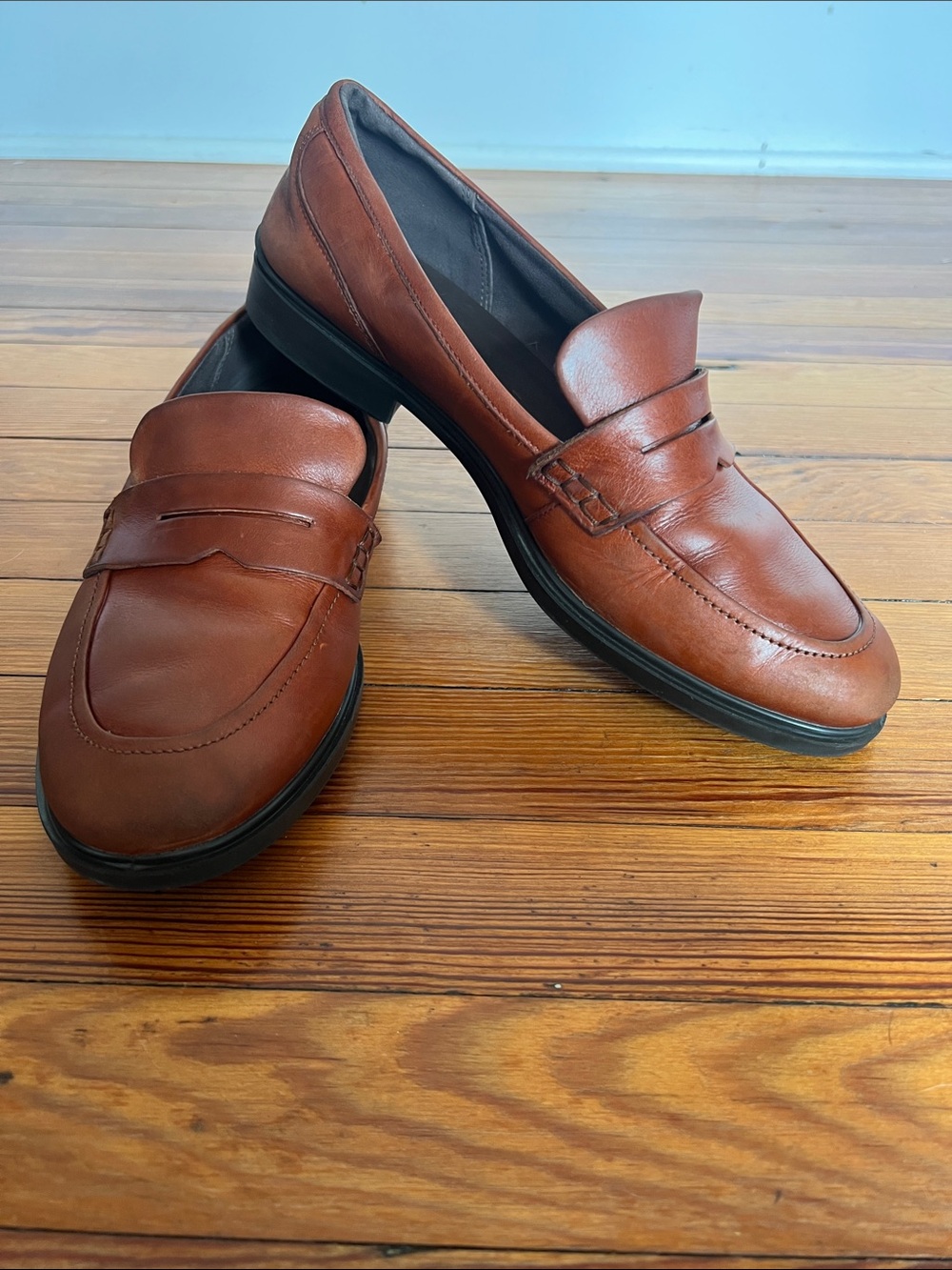 ECCO Cognac Brown Leather Penny Loafers Slip On Flat Shoes Women Size EU 41